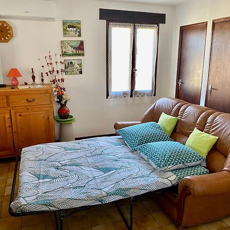 Hebergements Des Posas Sampzon Pokoj fotografie