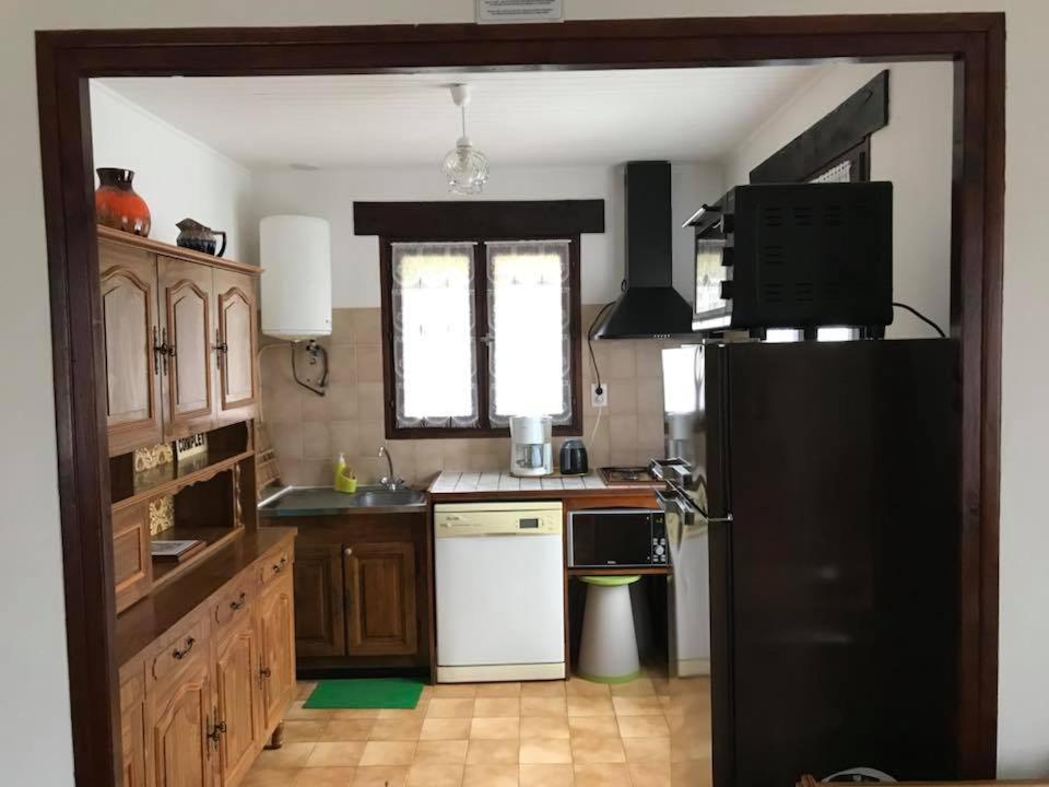 Hebergements Des Posas Sampzon Pokoj fotografie